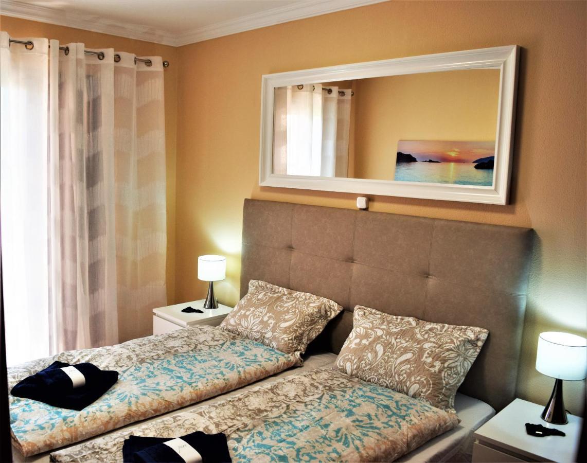 Victoria Family Apartman Tenerife 코스타델실렌시오 외부 사진